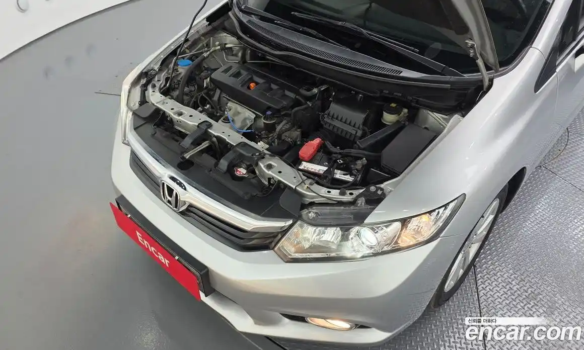 Honda Civic 2012 1.8 автомат (гидро), фото 6
