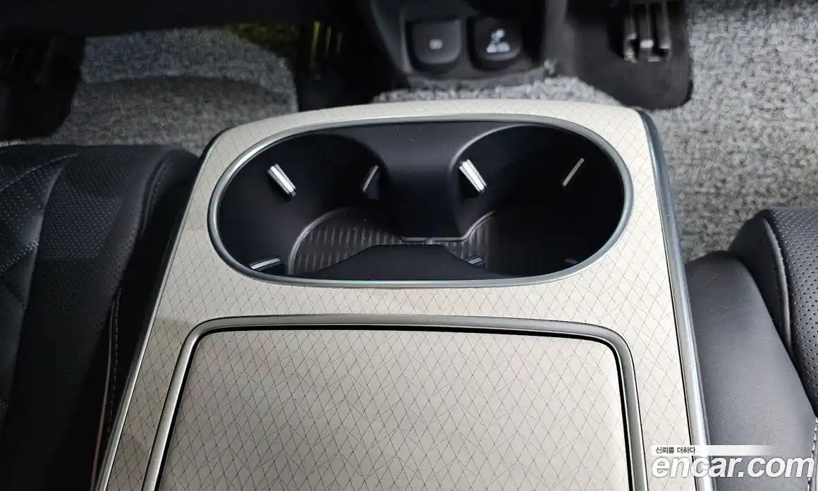 Genesis GV80 2024 2.5 гидро, фото 29