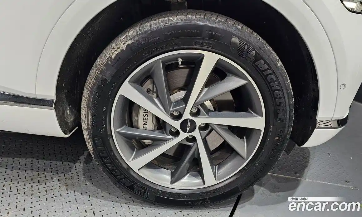 Genesis GV80 2024 2.5 гидро, фото 4