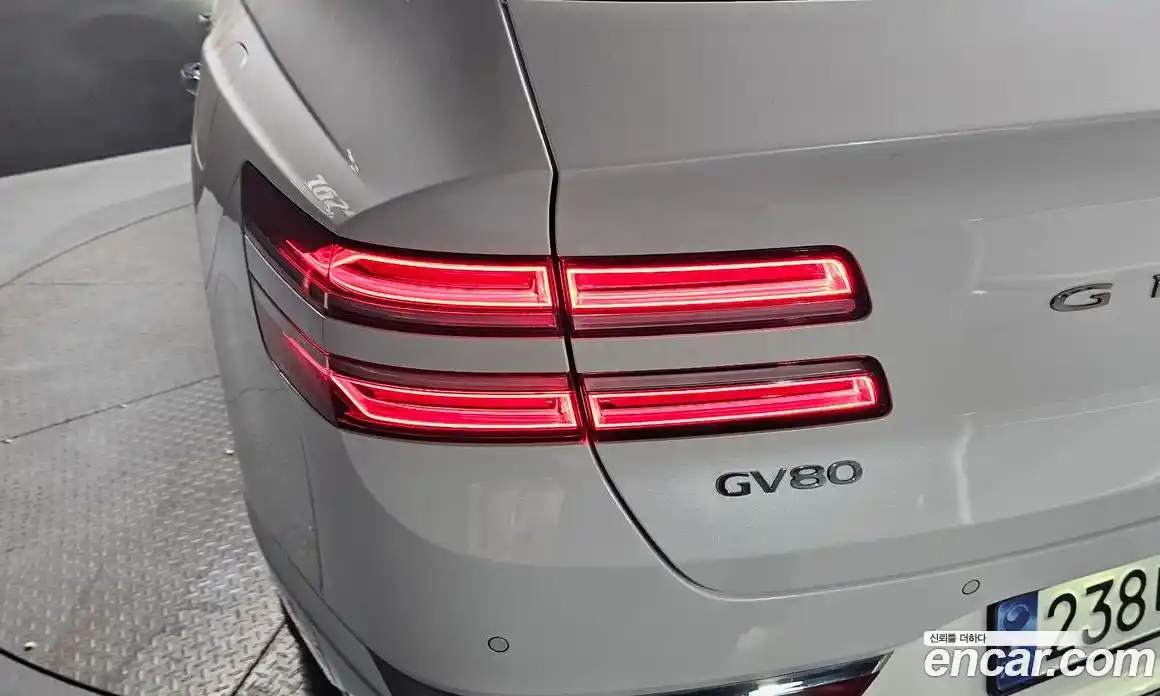 Genesis GV80 2024 2.5 гидро, фото 8