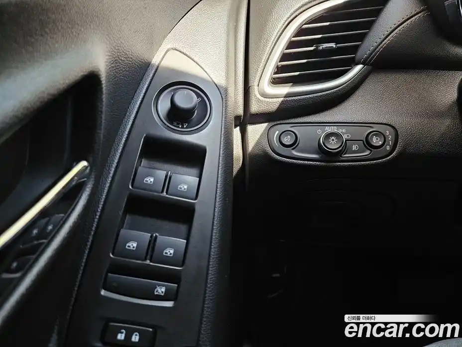 Chevrolet Trax 2017 1.4 гидро, фото 14