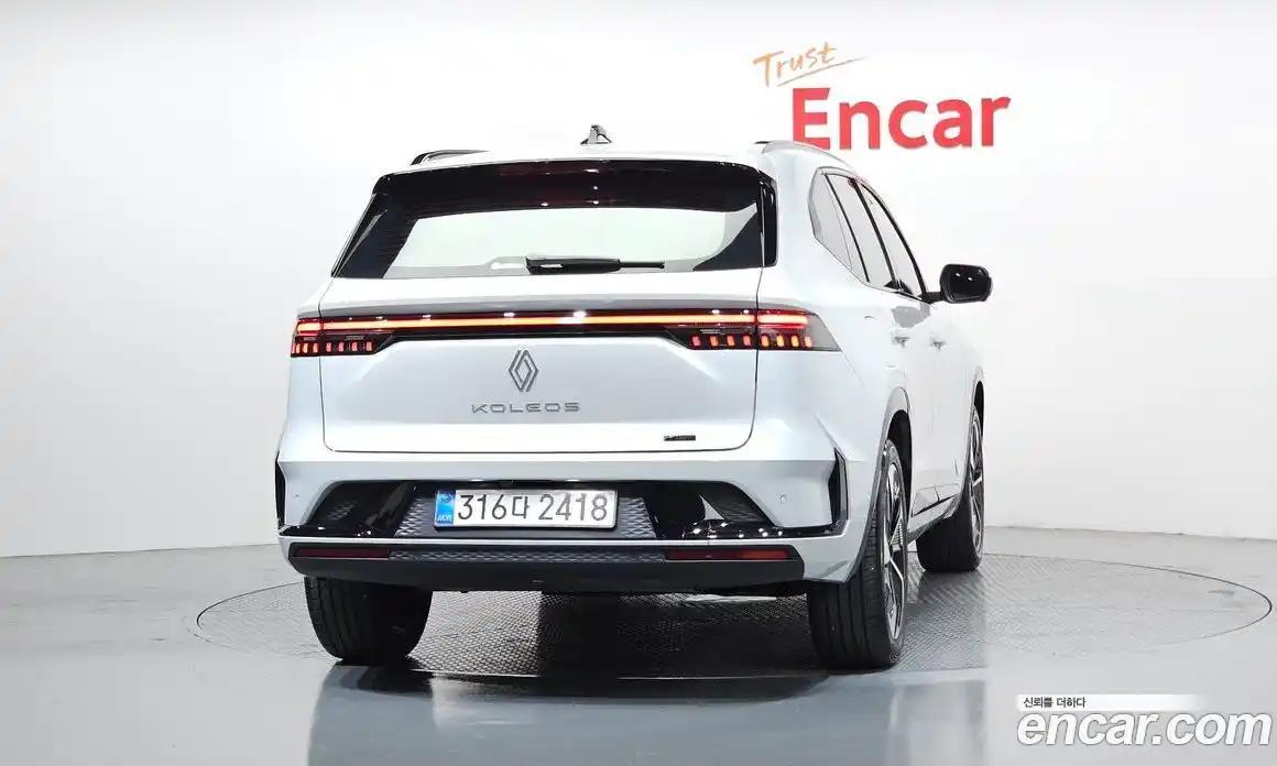 Renault Grand Koleos 2025 1.5 гидро, фото 4