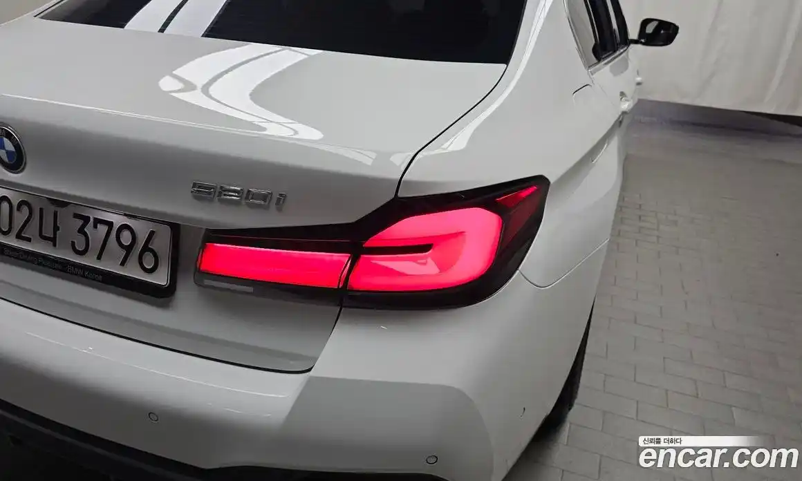 BMW 5-Series 2022 2.0 гидро, фото 9