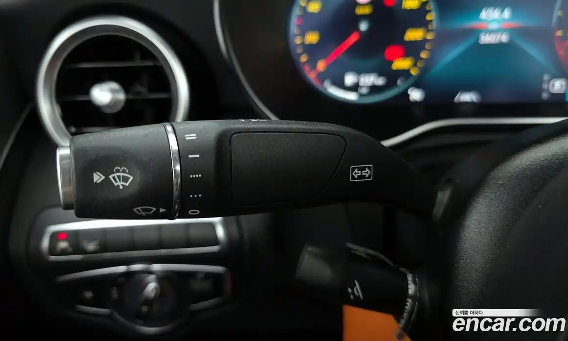 Mercedes-Benz C-Class 2020 2.0 гидро, фото 24