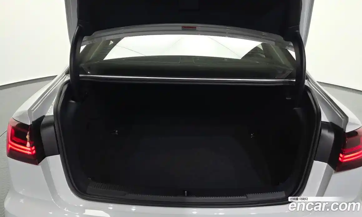 Audi A6 2016 2.0 автомат (гидро), фото 20