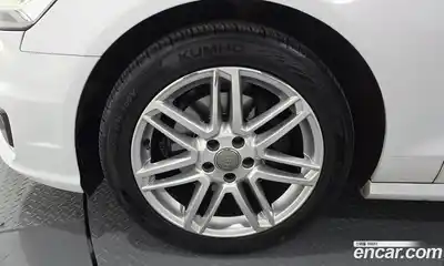 Audi A6 2016 2.0 автомат (гидро), миниатюра 5