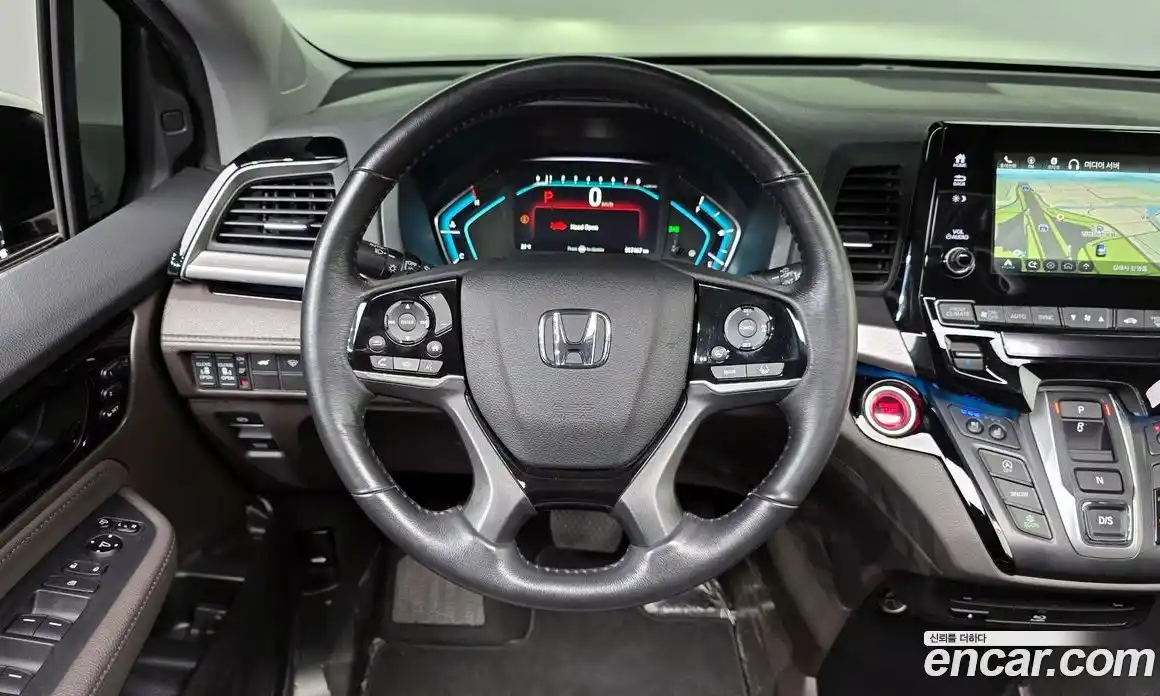 Honda Odyssey 2018 3.5 автомат (гидро), фото 18