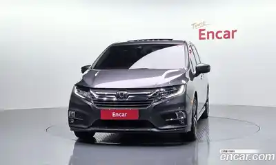 Honda Odyssey 2018 3.5 автомат (гидро), миниатюра 3