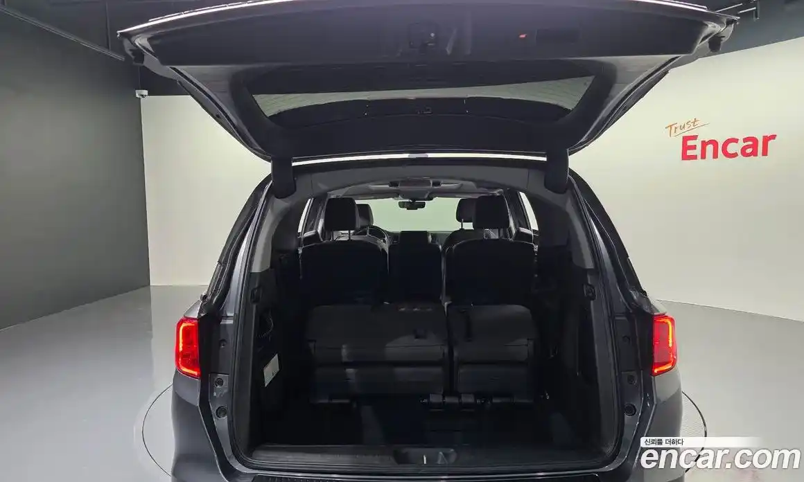 Honda Odyssey 2018 3.5 автомат (гидро), фото 37