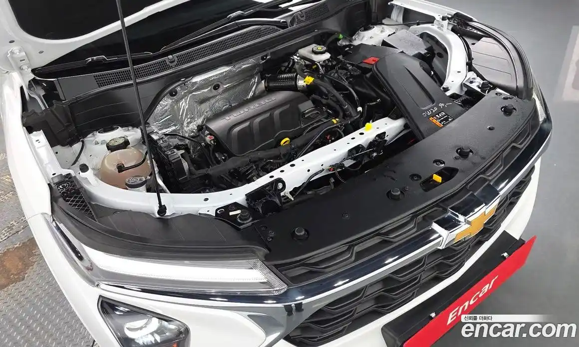 Chevrolet Trax 2024 1.2 гидро, фото 5