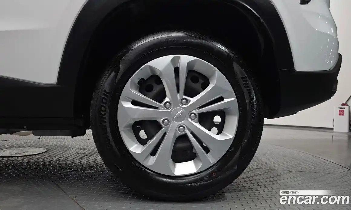Chevrolet Trax 2024 1.2 гидро, фото 6