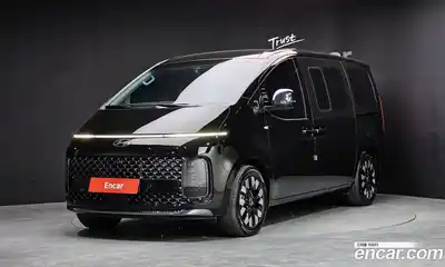 Hyundai Staria, 2025