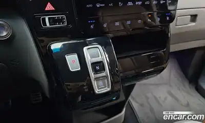 Hyundai Staria 2025 1.6 гидро, миниатюра 12