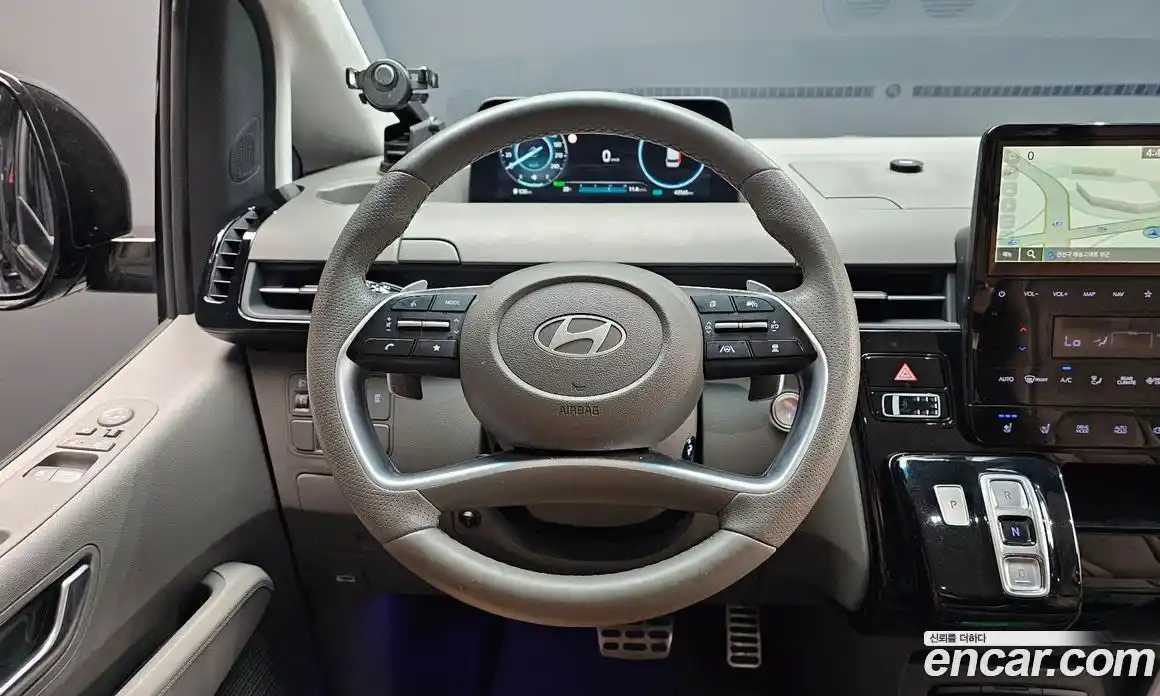 Hyundai Staria 2025 1.6 гидро, фото 19