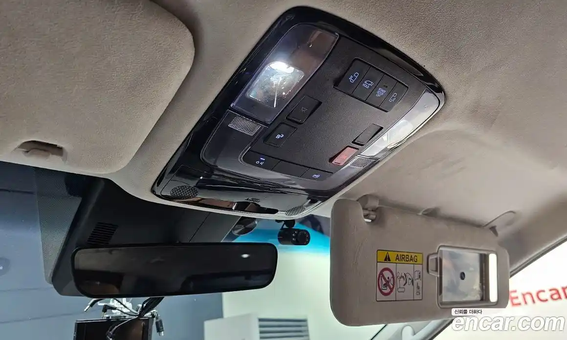 Hyundai Staria 2025 1.6 гидро, фото 28