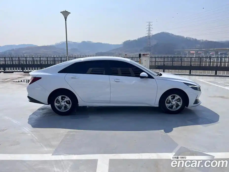 Hyundai Avante 2021 1.6 гидро, фото 7