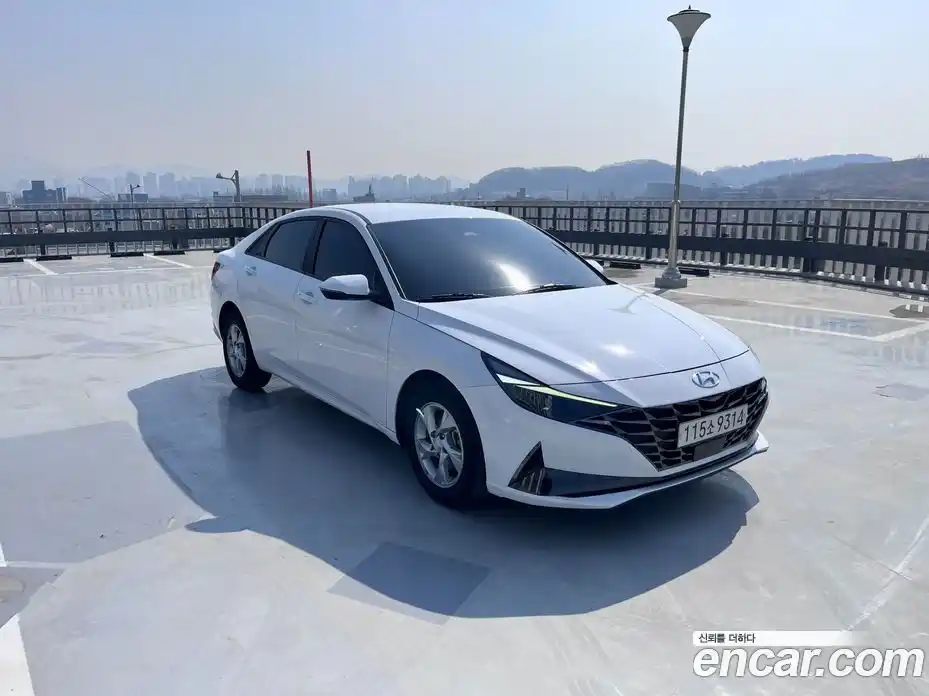 Hyundai Avante 2021 1.6 гидро, фото 8