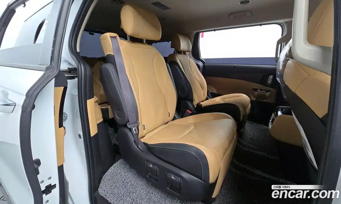 Kia Canival 2023 3.5 гидро, фото 11