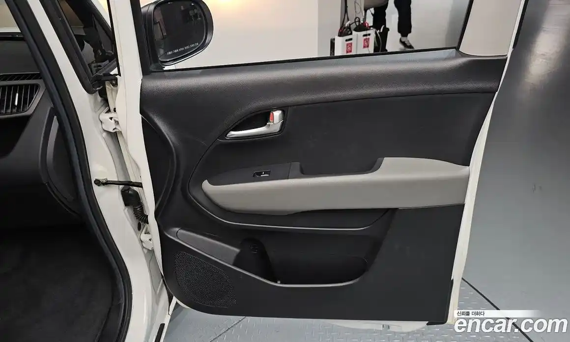 Kia Ray 2023 1.0 гидро, фото 13