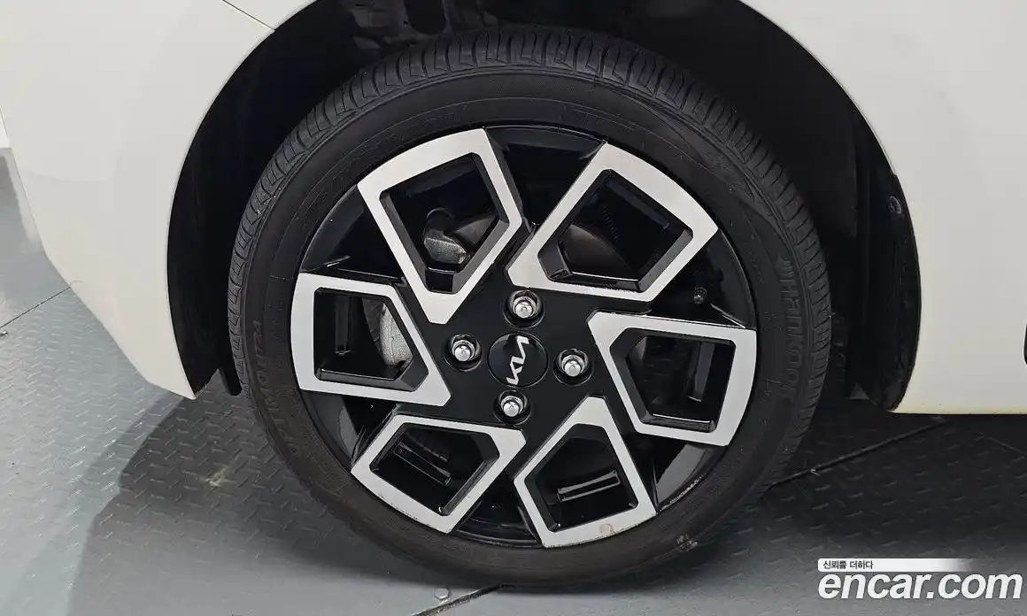 Kia Ray 2023 1.0 гидро, фото 6