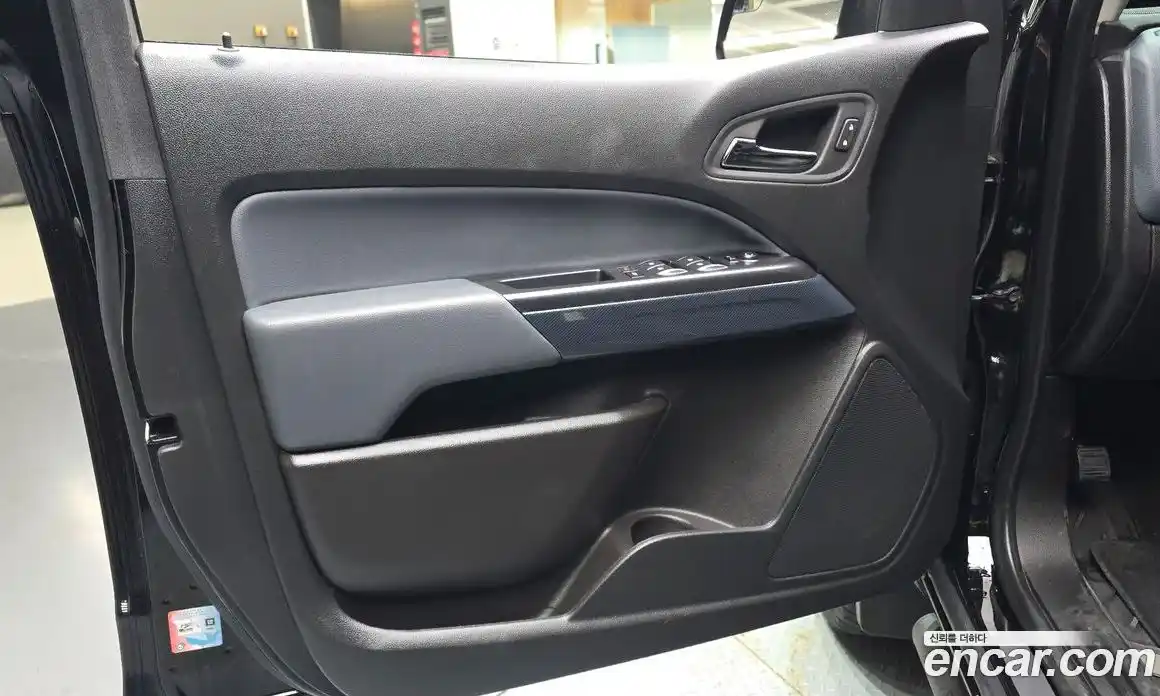 Chevrolet Colorado 2022 3.6 гидро, фото 14