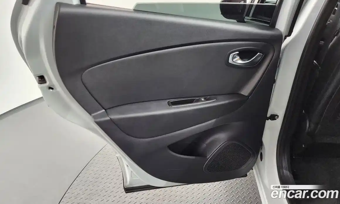 Renault QM3 2017 1.5 гидро, фото 15