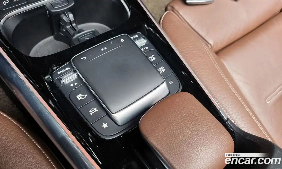 Mercedes-Benz GLA-Class 2020 2.0 гидро, фото 29