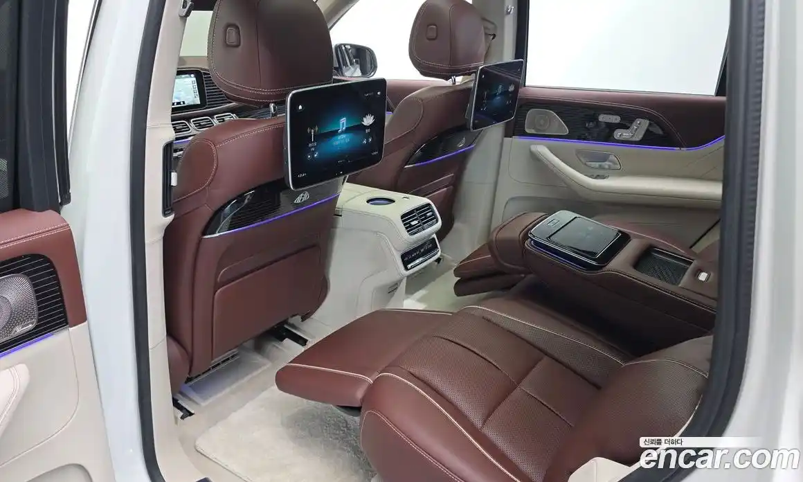 Mercedes-Benz GLS-Class 2023 4.0 гидро, фото 16