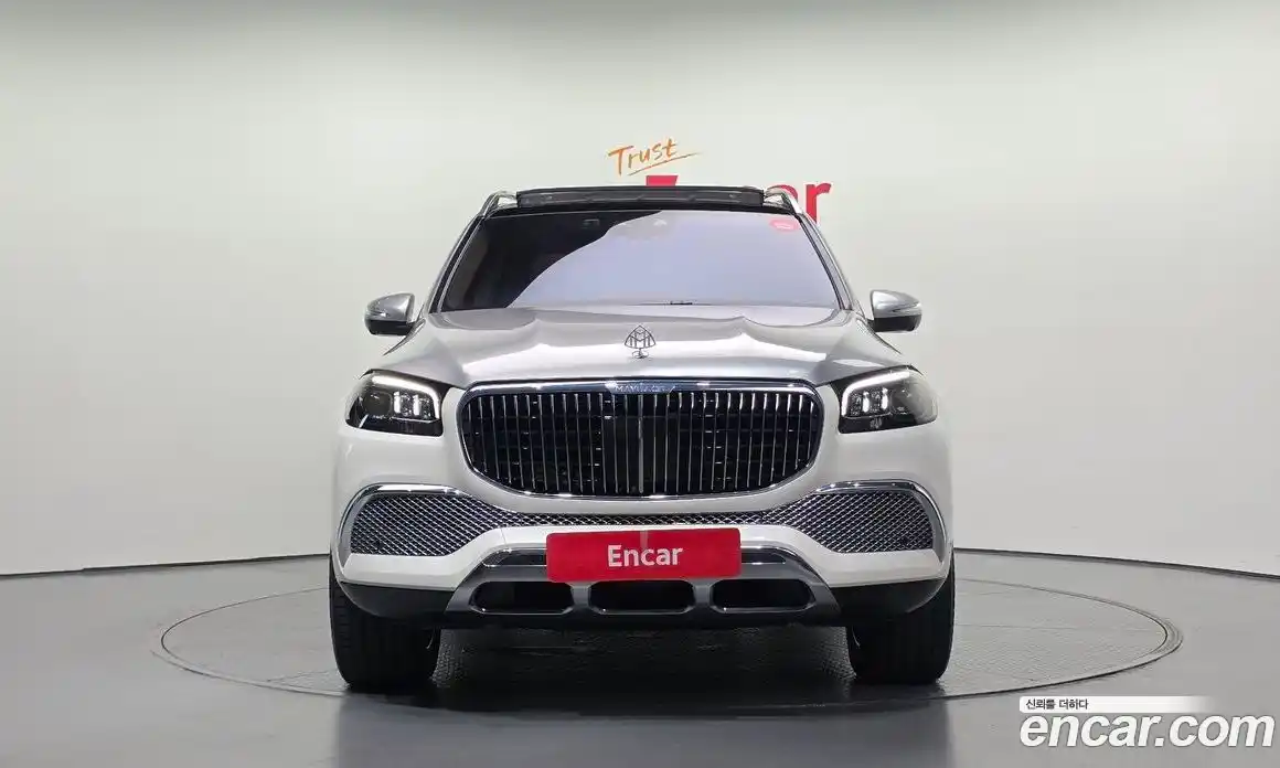 Mercedes-Benz GLS-Class 2023 4.0 гидро, фото 3