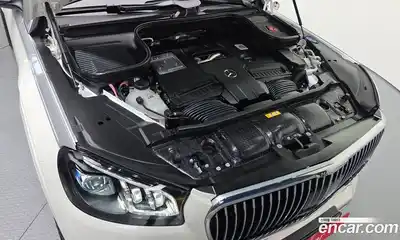 Mercedes-Benz GLS-Class 2023 4.0 гидро, миниатюра 5