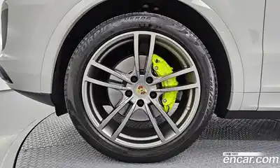 Porsche Cayenne 2023 3.0 автомат (гидро), миниатюра 5