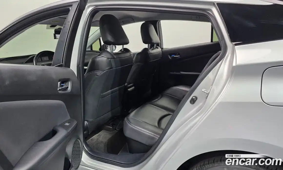 Toyota Prius 2018 1.8 гидро, фото 18