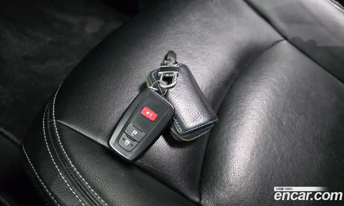 Toyota Prius 2018 1.8 гидро, фото 22