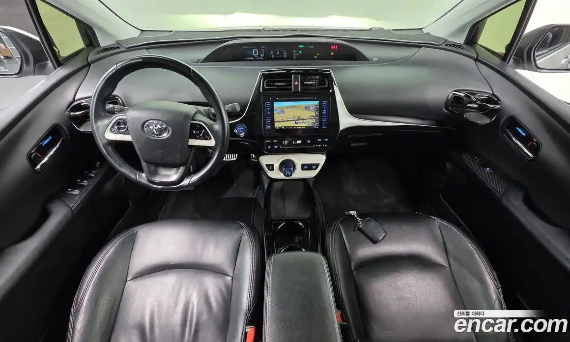 Toyota Prius 2018 1.8 гидро, фото 10