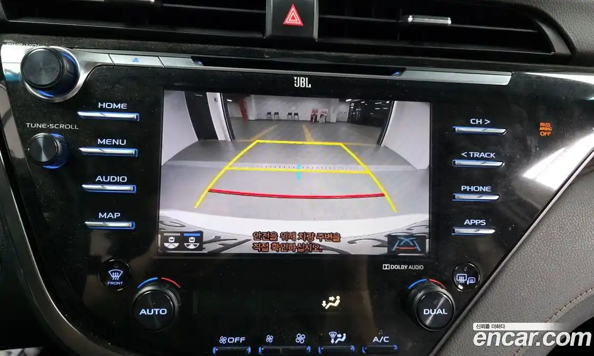 Toyota Camry 2019 2.5 гидро, фото 15