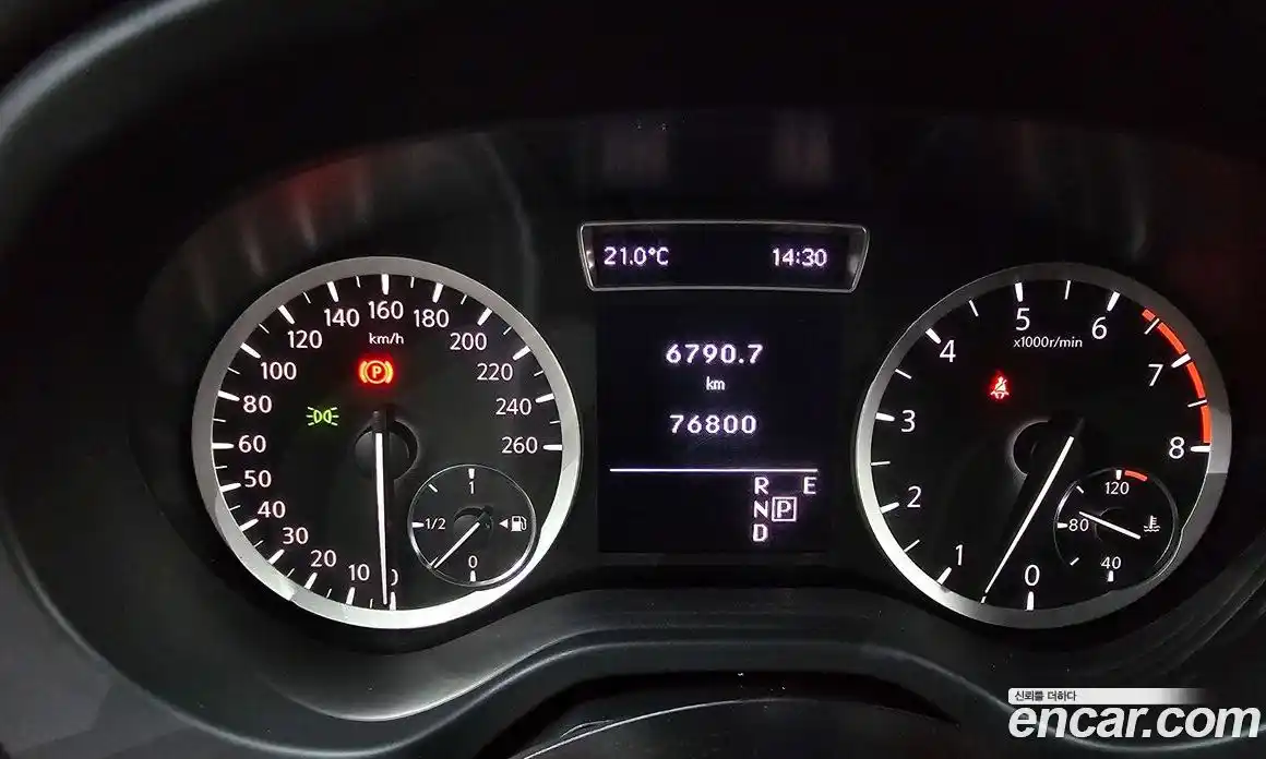 Infiniti Q30 2018 2.0 гидро, фото 11