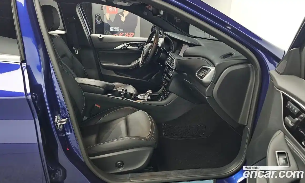 Infiniti Q30 2018 2.0 гидро, фото 16