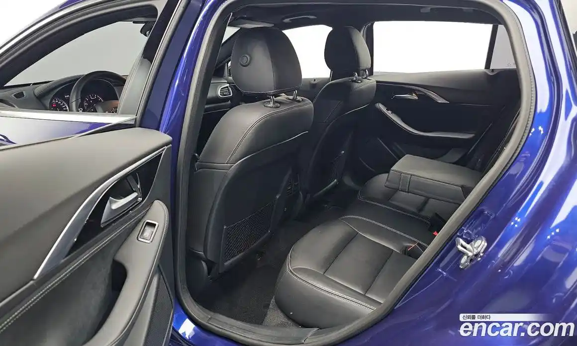 Infiniti Q30 2018 2.0 гидро, фото 17