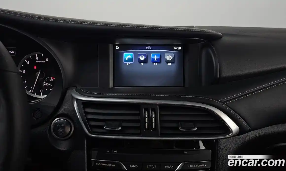 Infiniti Q30 2018 2.0 гидро, фото 19
