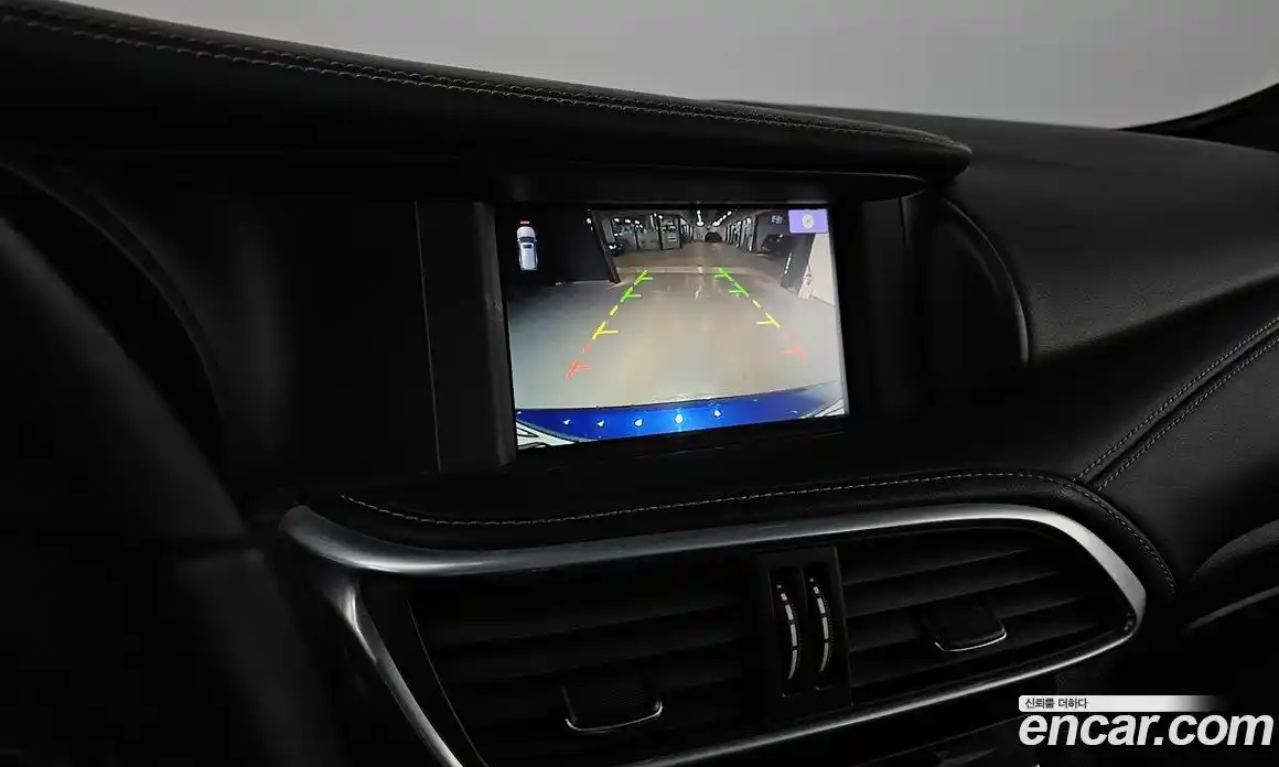Infiniti Q30 2018 2.0 гидро, фото 20