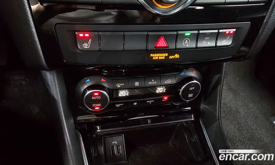 Infiniti Q30 2018 2.0 гидро, фото 24