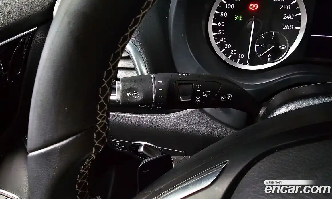 Infiniti Q30 2018 2.0 гидро, фото 28