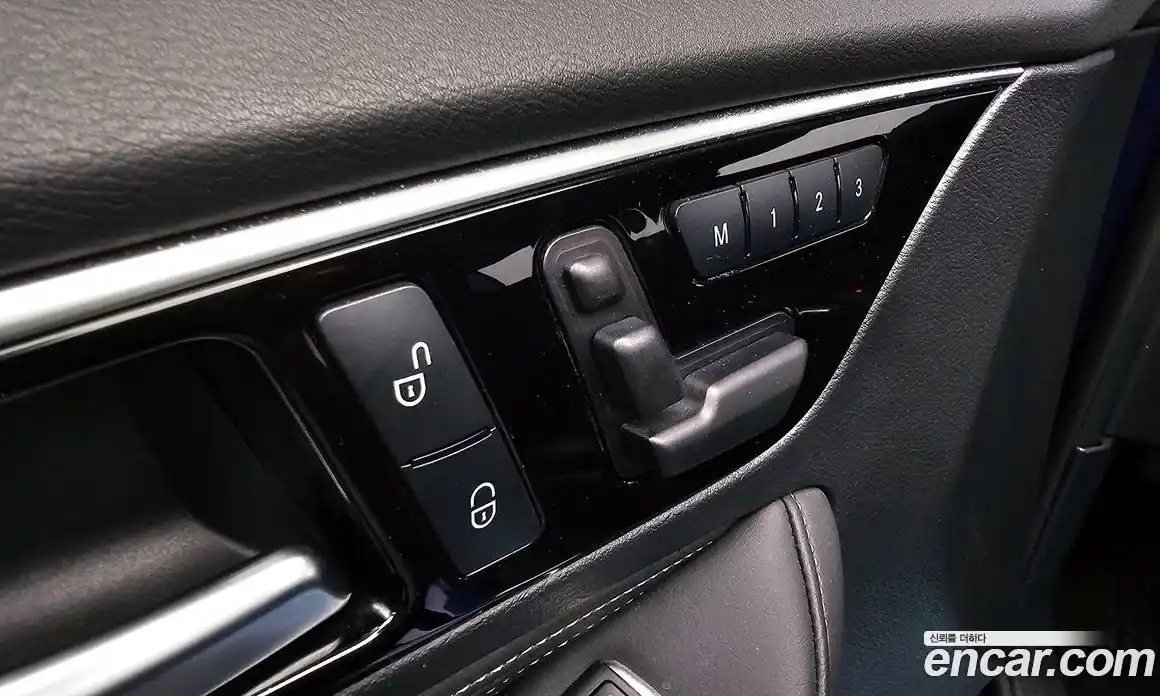 Infiniti Q30 2018 2.0 гидро, фото 31