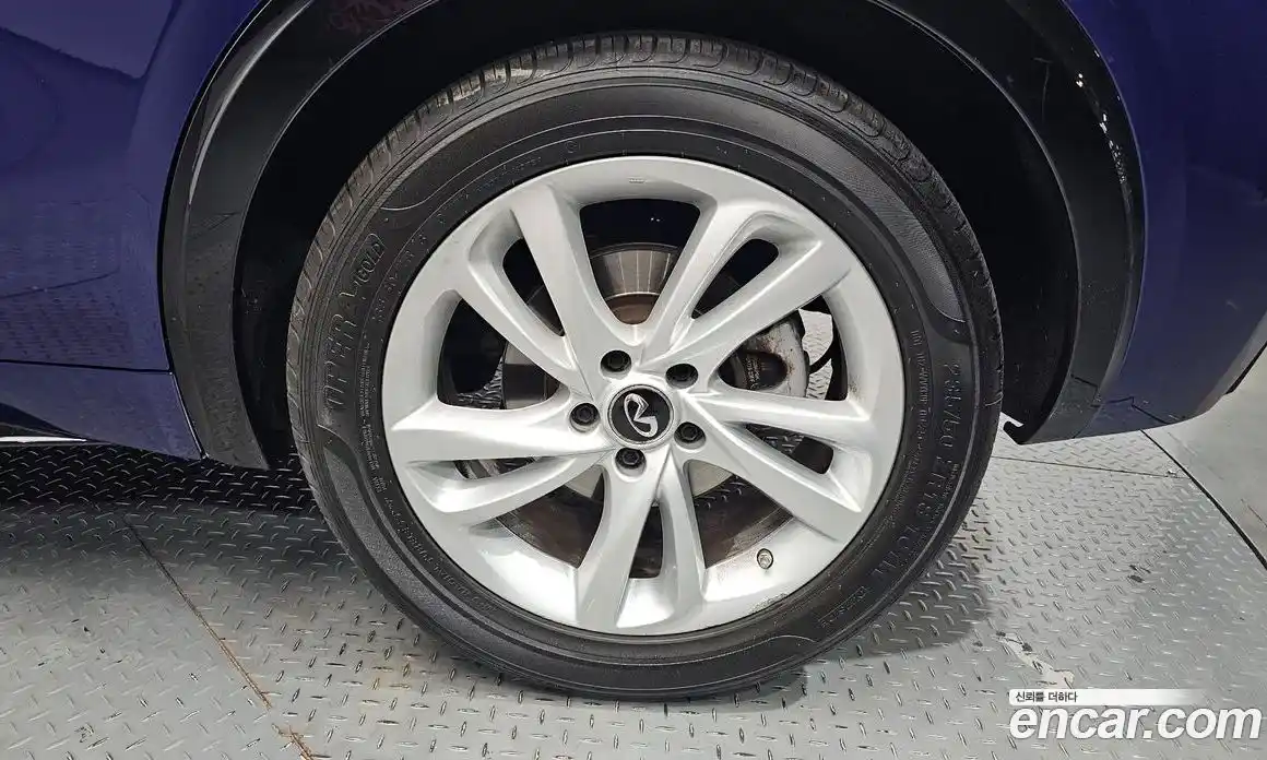 Infiniti Q30 2018 2.0 гидро, фото 7