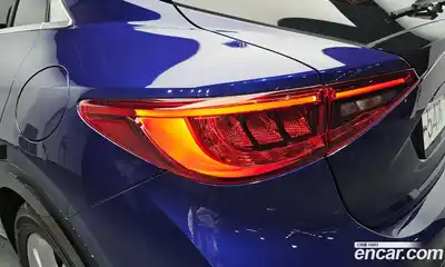 Infiniti Q30 2018 2.0 гидро, миниатюра 9