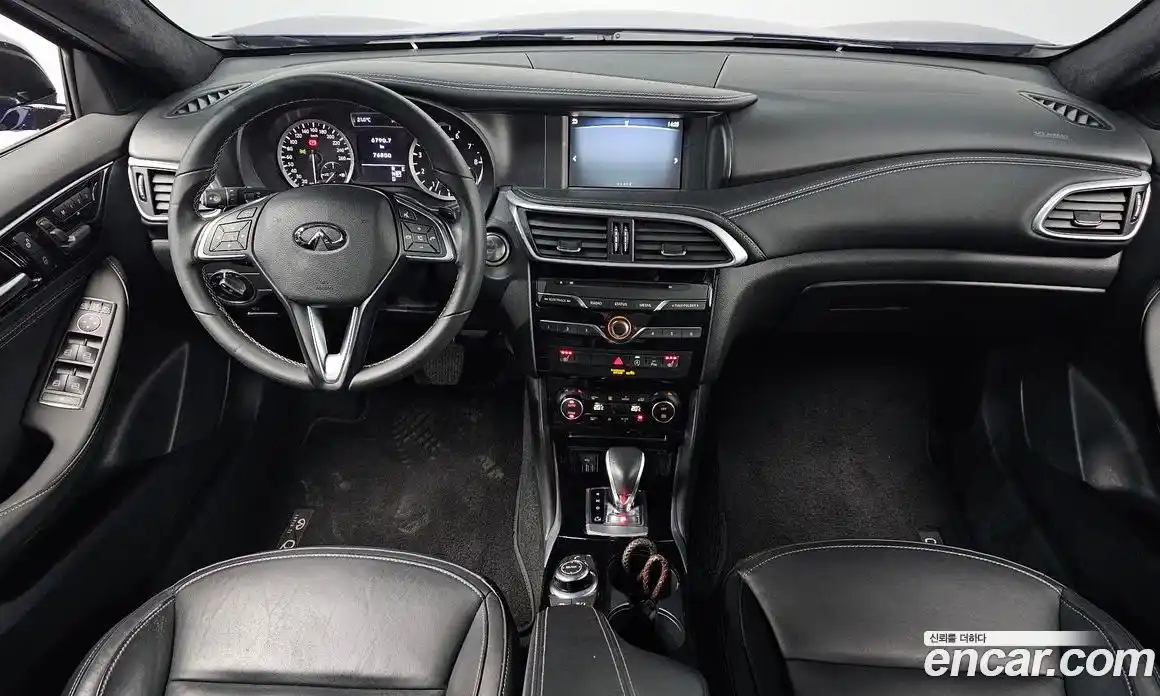 Infiniti Q30 2018 2.0 гидро, фото 10