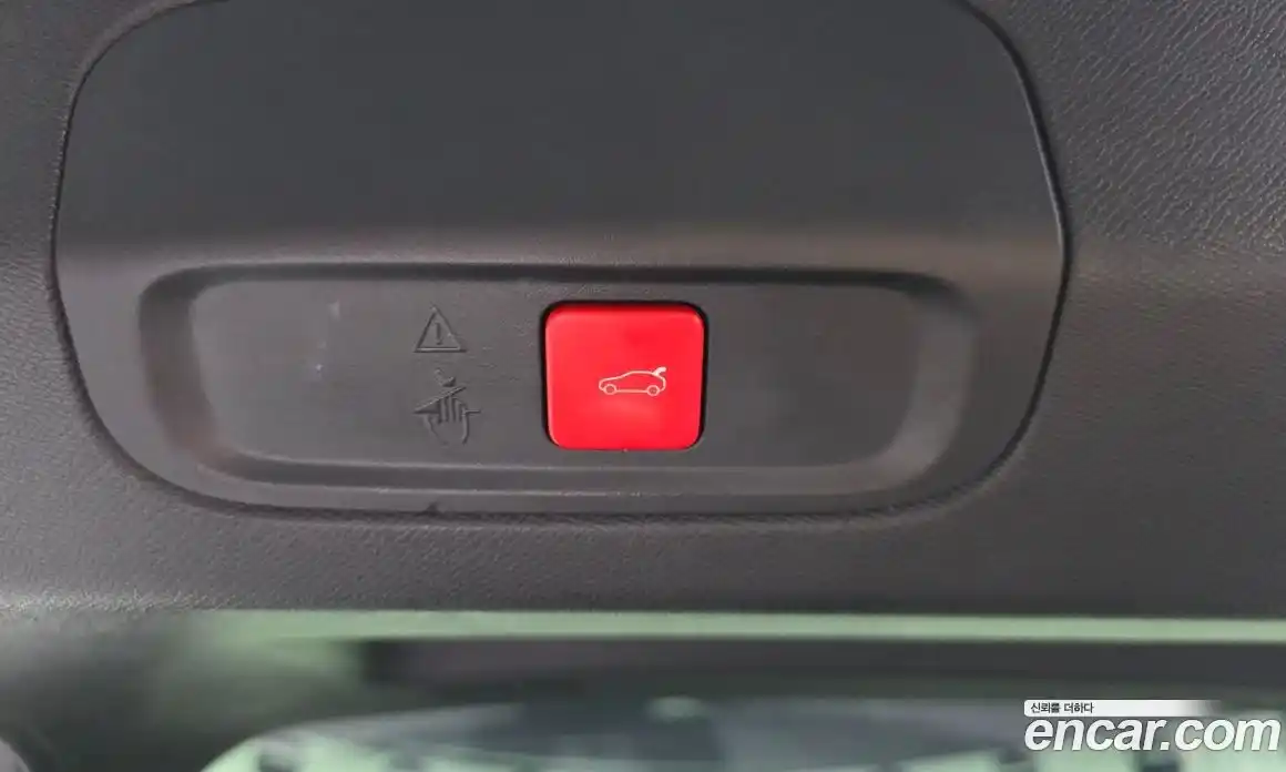 Peugeot 408 2023 1.2 автомат (гидро), фото 27