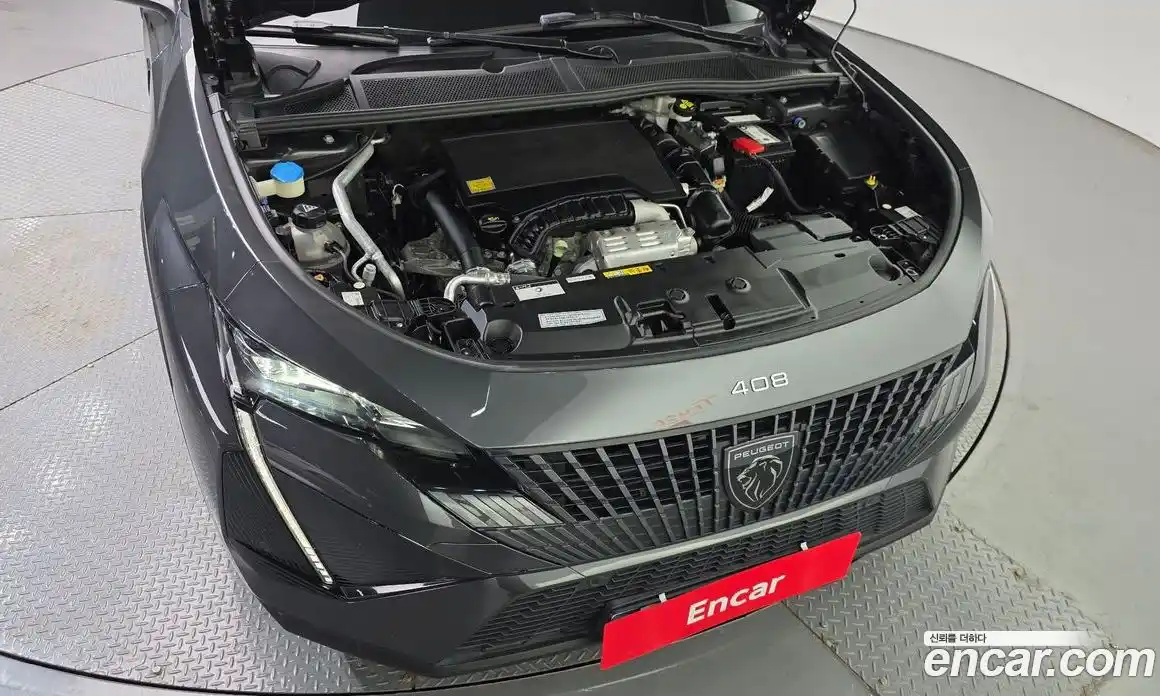Peugeot 408 2023 1.2 автомат (гидро), фото 6
