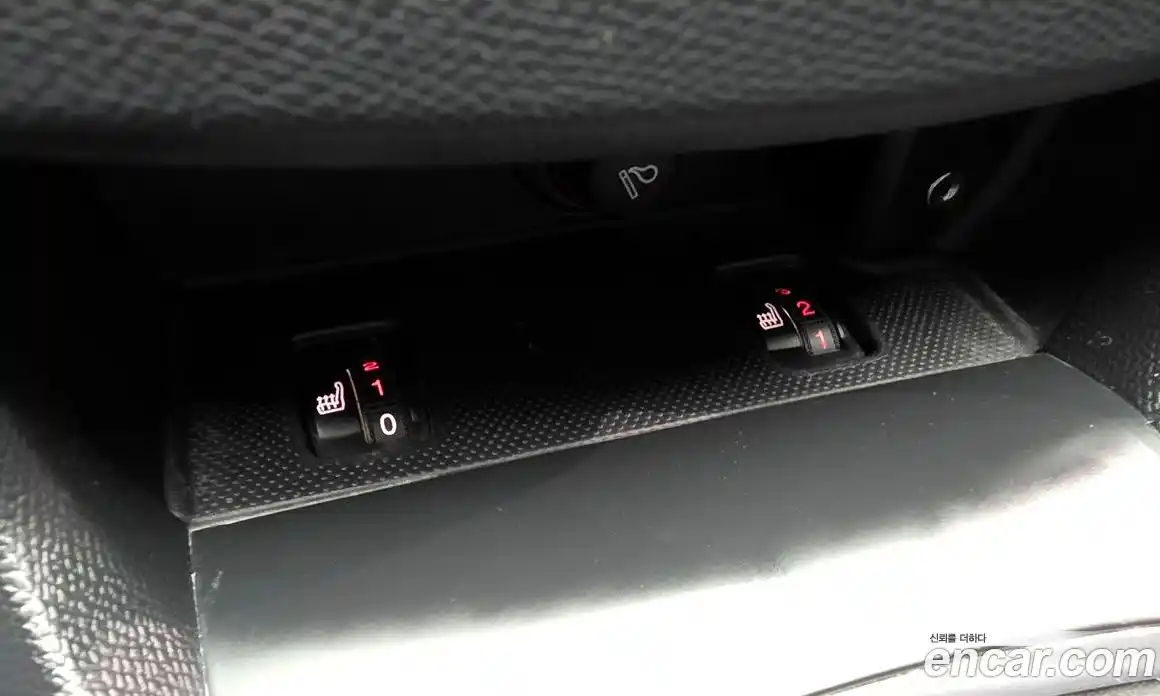 Peugeot 308 2014 2.0 автомат (гидро), фото 16