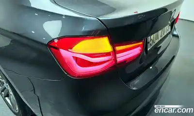 BMW 3-Series 2018 2.0 гидро, миниатюра 9